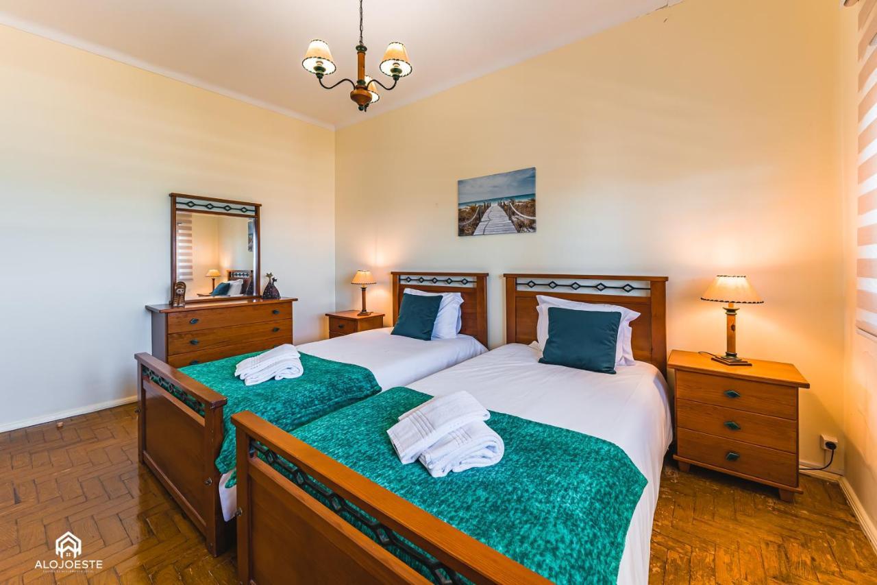 Casa A Beira Mar - Countryhouse With Ocean View Sao Pedro da Cadeira Bagian luar foto