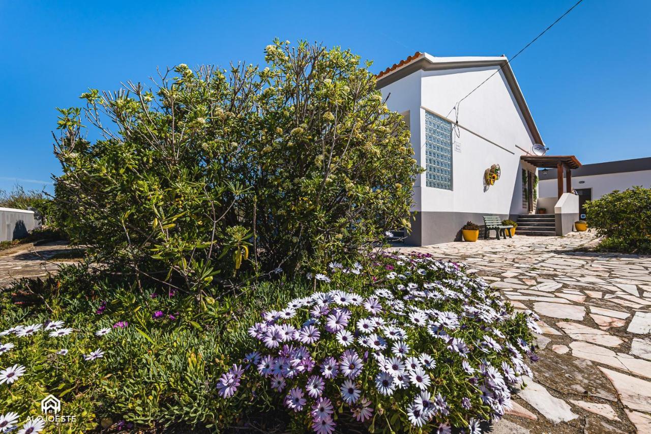 Casa A Beira Mar - Countryhouse With Ocean View Sao Pedro da Cadeira Bagian luar foto