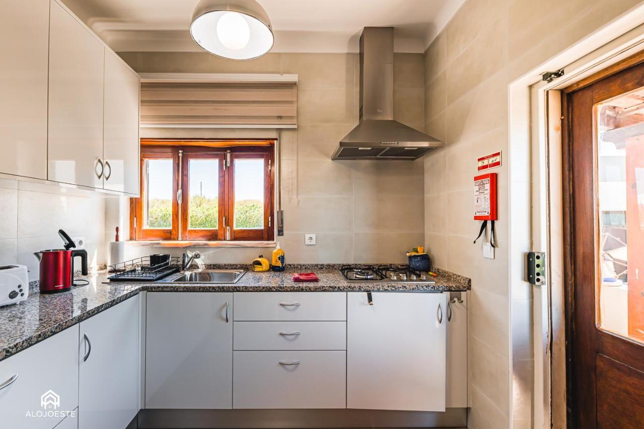 Casa A Beira Mar - Countryhouse With Ocean View Sao Pedro da Cadeira Bagian luar foto